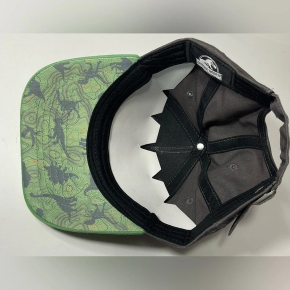 Jurassic World Hat -Black & Green w/ Dino Design Under Brim - Size OS - BNWT 🦕 - Picture 8 of 11